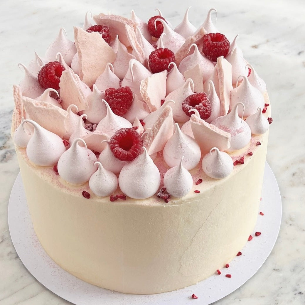 Eton Mess Cake