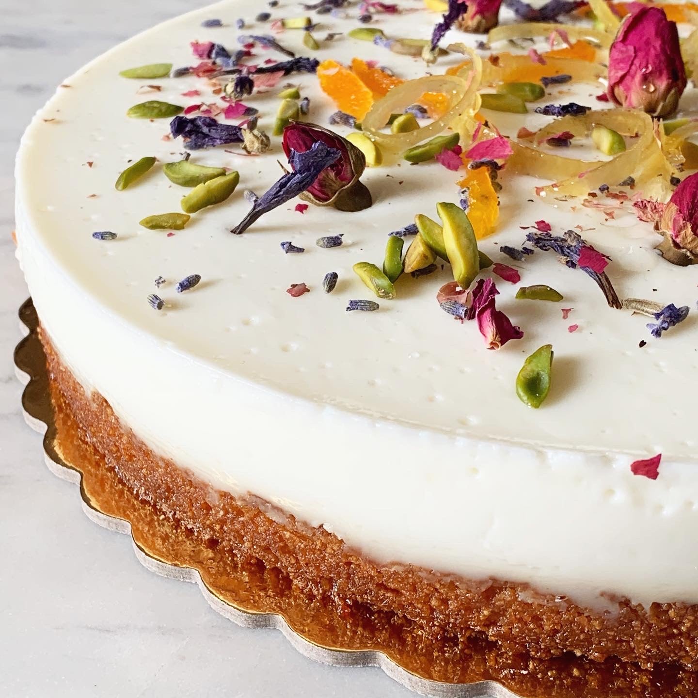 Middle Eastern Semolina & Cream Cake