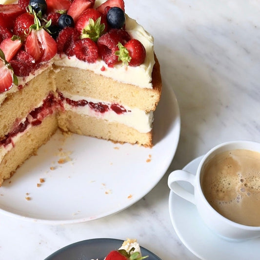 Mascarpone and Strawberry Vanilla cake
